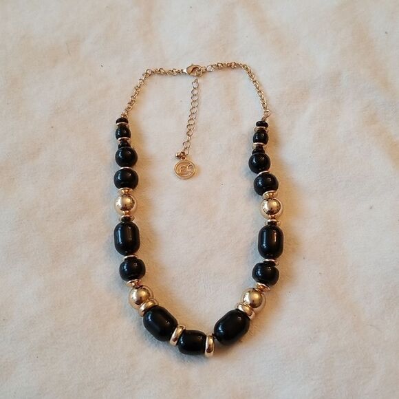 Erica Lyons Jewelry - ❤ Erica Lyons Black and gold necklace